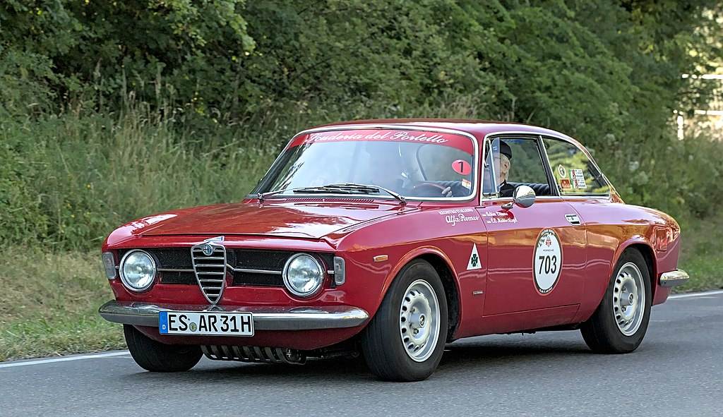 Alfa Romeo GT Junior: una leggenda di nome Giulia